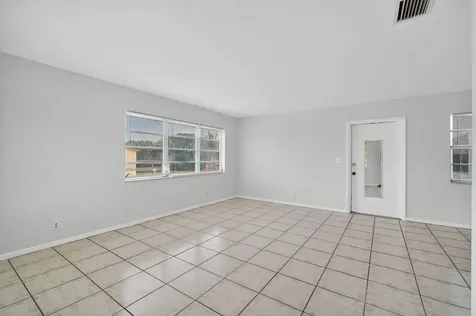 461 Sunshine Drive Coconut Creek FL
