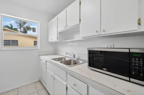 461 Sunshine Drive Coconut Creek FL