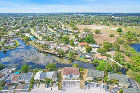 461 Sunshine Drive Coconut Creek FL