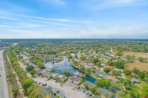 461 Sunshine Drive Coconut Creek FL