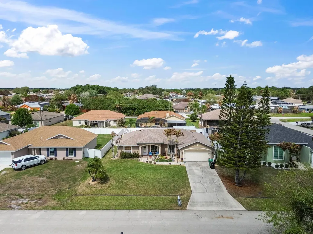 311 SW Dustin Avenue Port St Lucie FL 34953