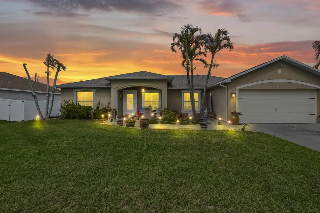 311 SW Dustin Avenue Port St Lucie FL 34953