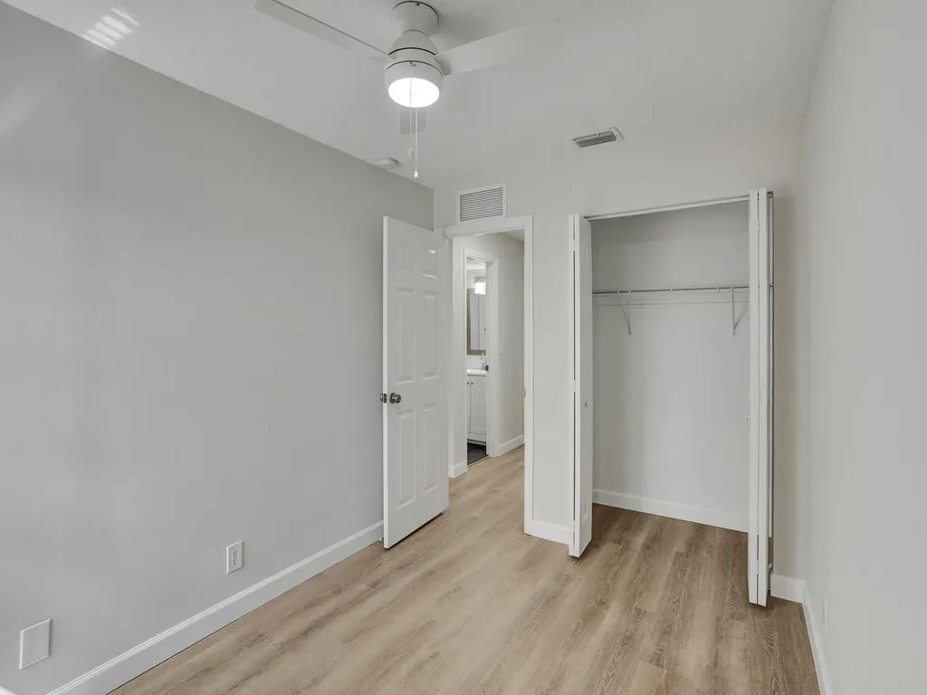 8503 NW 35th Court Coral Springs FL 33065