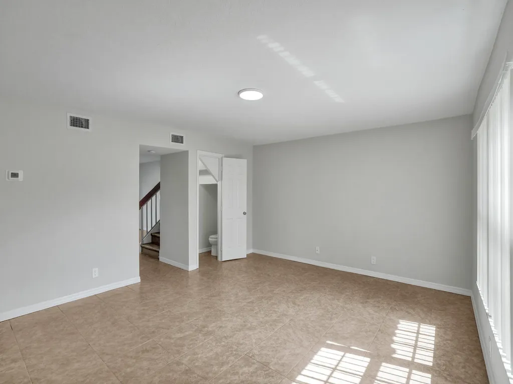 8503 NW 35th Court Coral Springs FL 33065