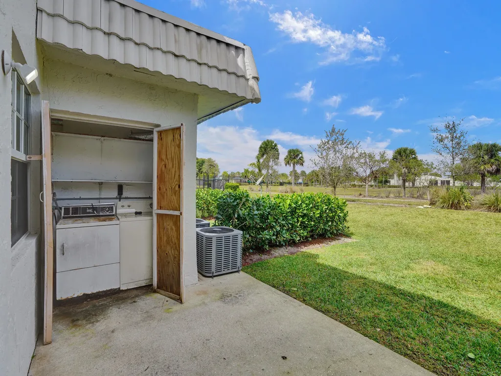 8503 NW 35th Court Coral Springs FL 33065