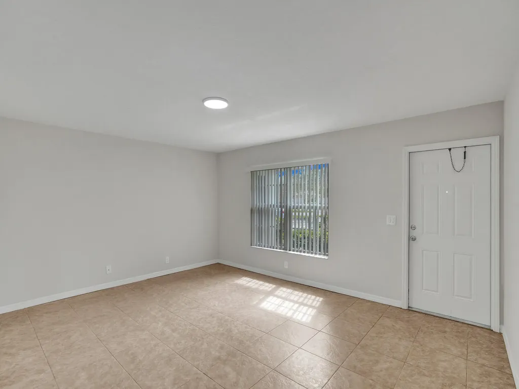 8503 NW 35th Court Coral Springs FL 33065