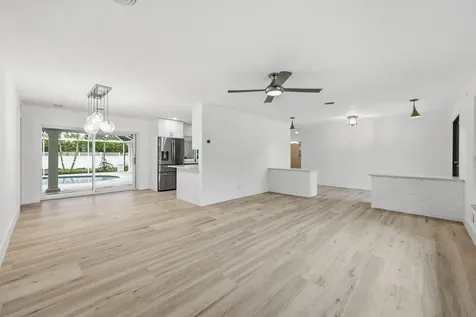 7 River Drive Tequesta FL 33469