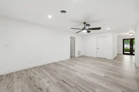 7 River Drive Tequesta FL 33469