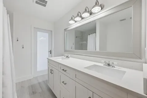 7 River Drive Tequesta FL 33469