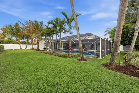 7 River Drive Tequesta FL 33469