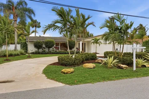 7 River Drive Tequesta FL 33469