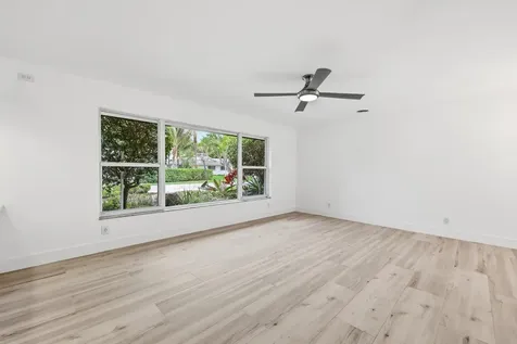 7 River Drive Tequesta FL 33469