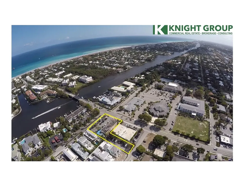 800 Palm Trail Delray Beach FL 33483