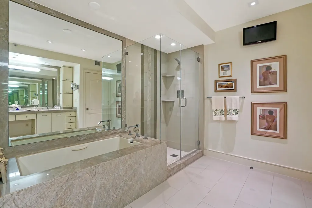550 SE Mizner Boulevard Boca Raton FL 33432