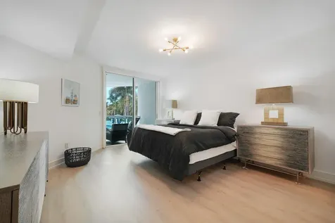 550 SE Mizner Boulevard Boca Raton FL 33432