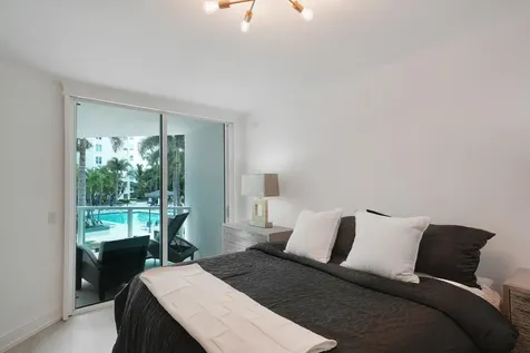 550 SE Mizner Boulevard Boca Raton FL 33432