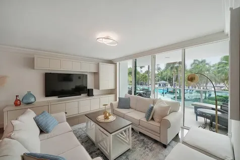 550 SE Mizner Boulevard Boca Raton FL 33432