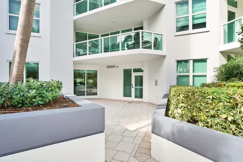 550 SE Mizner Boulevard Boca Raton FL 33432