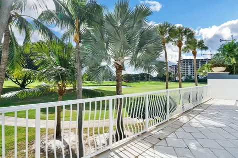 550 SE Mizner Boulevard Boca Raton FL 33432