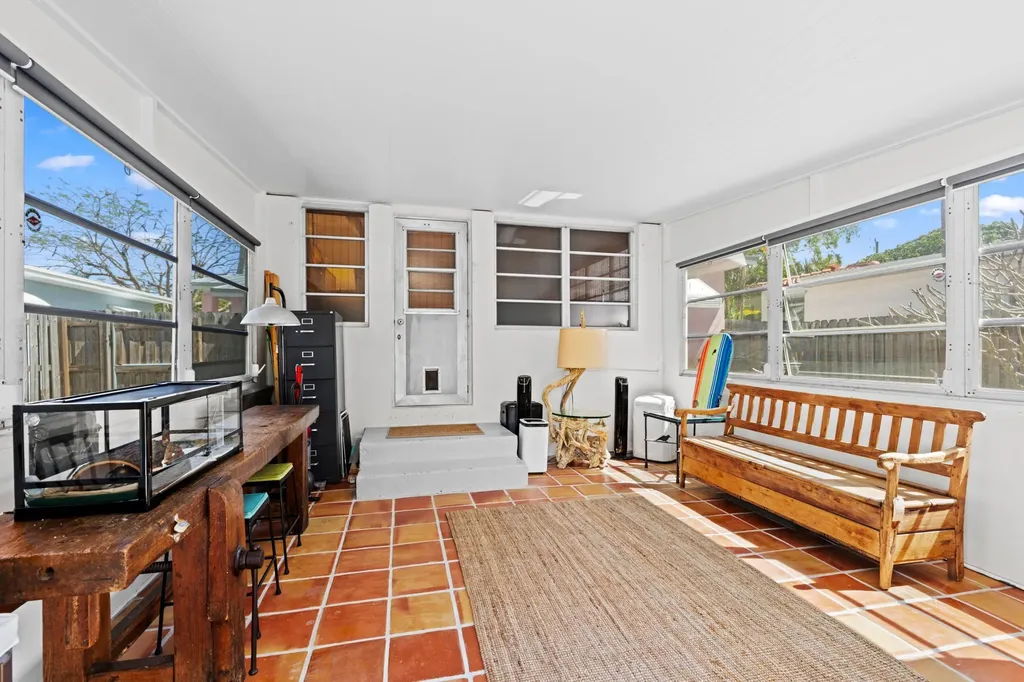 3221 Liddy Avenue West Palm Beach FL 33407