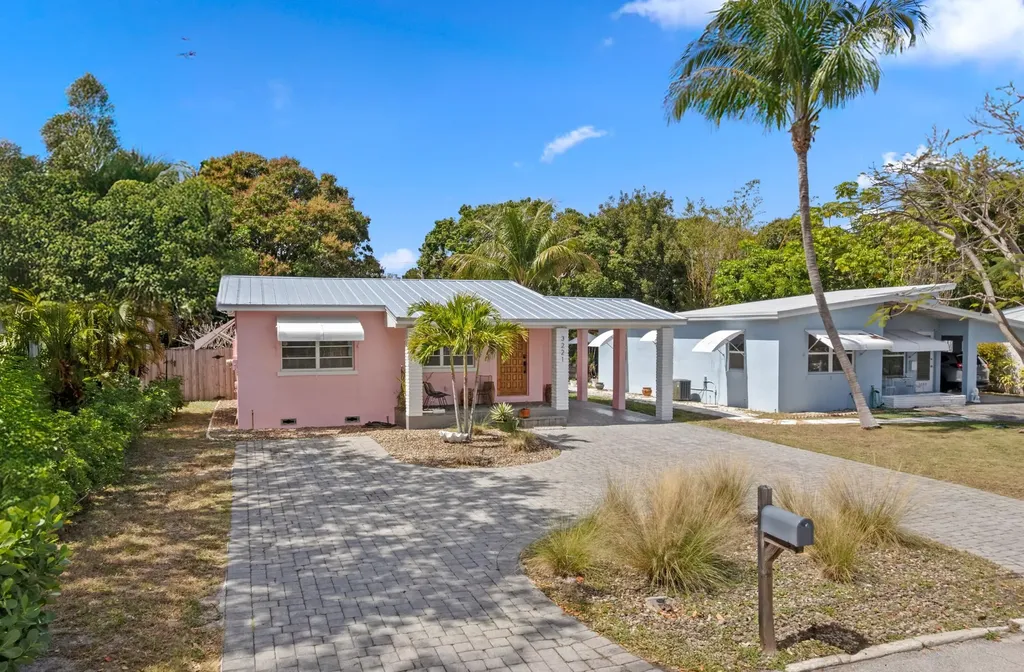3221 Liddy Avenue West Palm Beach FL 33407