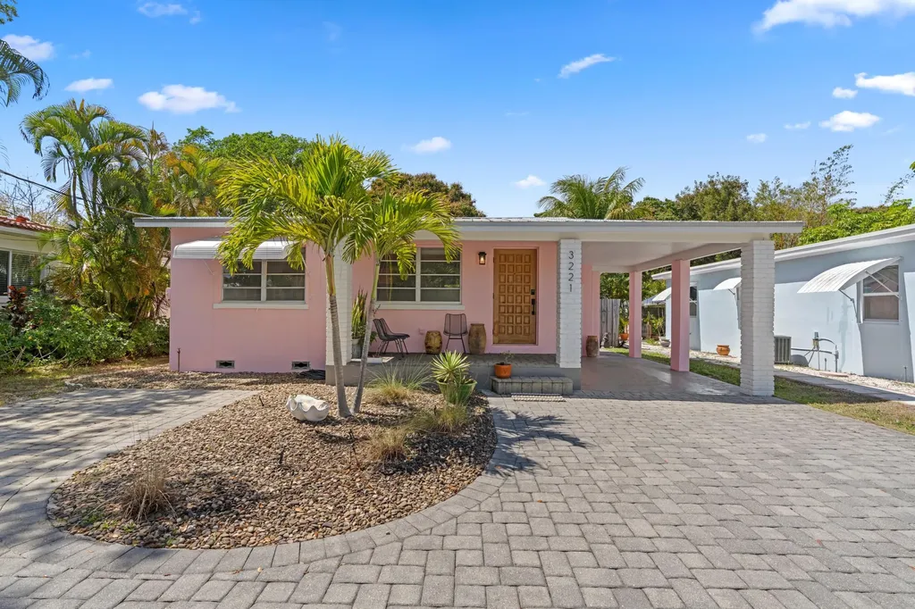 3221 Liddy Avenue West Palm Beach FL 33407