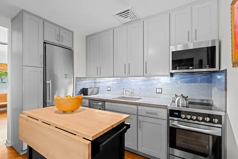 3221 Liddy Avenue West Palm Beach FL 33407