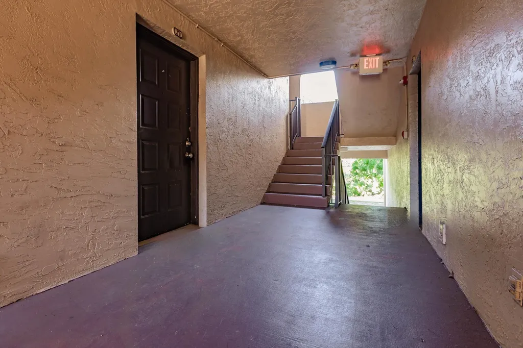 4521 W Mcnab Alley Pompano Beach FL 33069