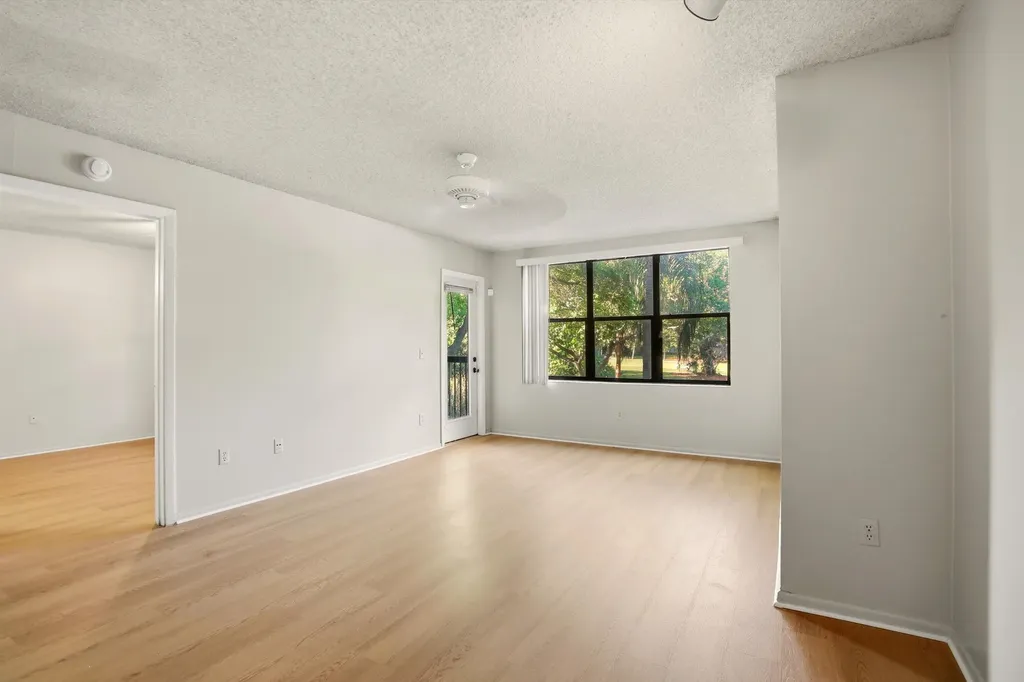 4521 W Mcnab Alley Pompano Beach FL 33069