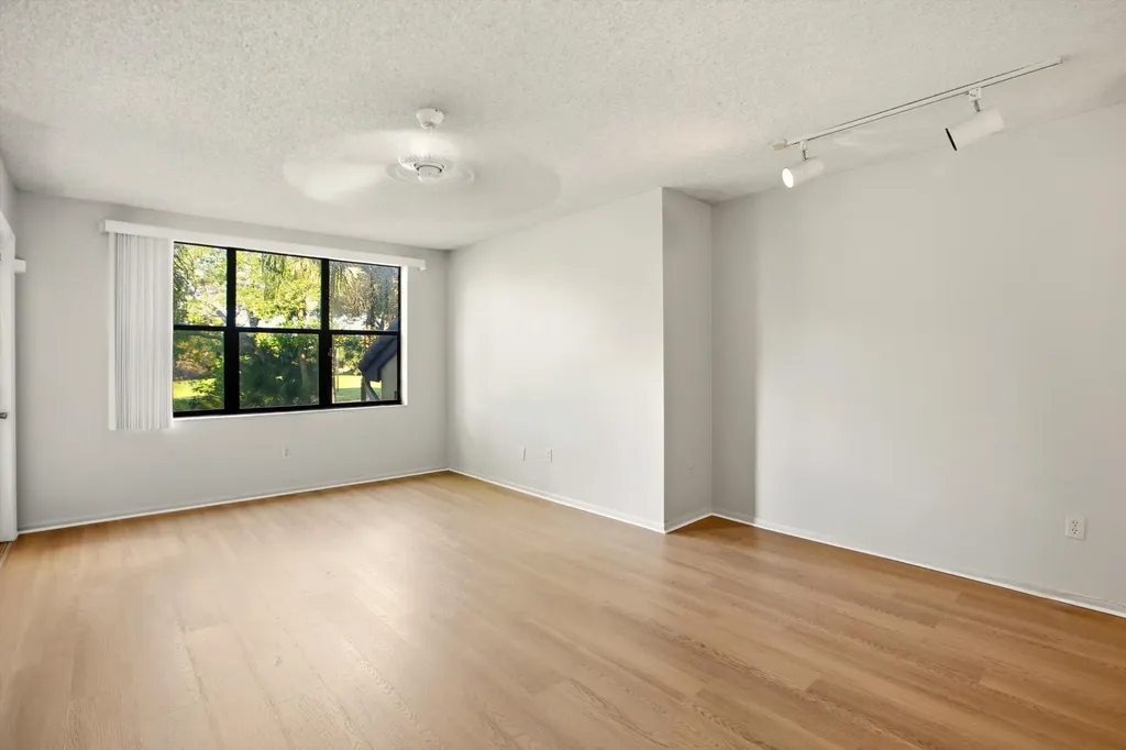 4521 W Mcnab Alley Pompano Beach FL 33069