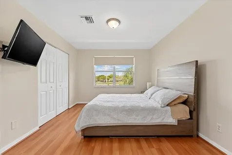 238 SW 122nd Terrace Pembroke Pines FL 33025