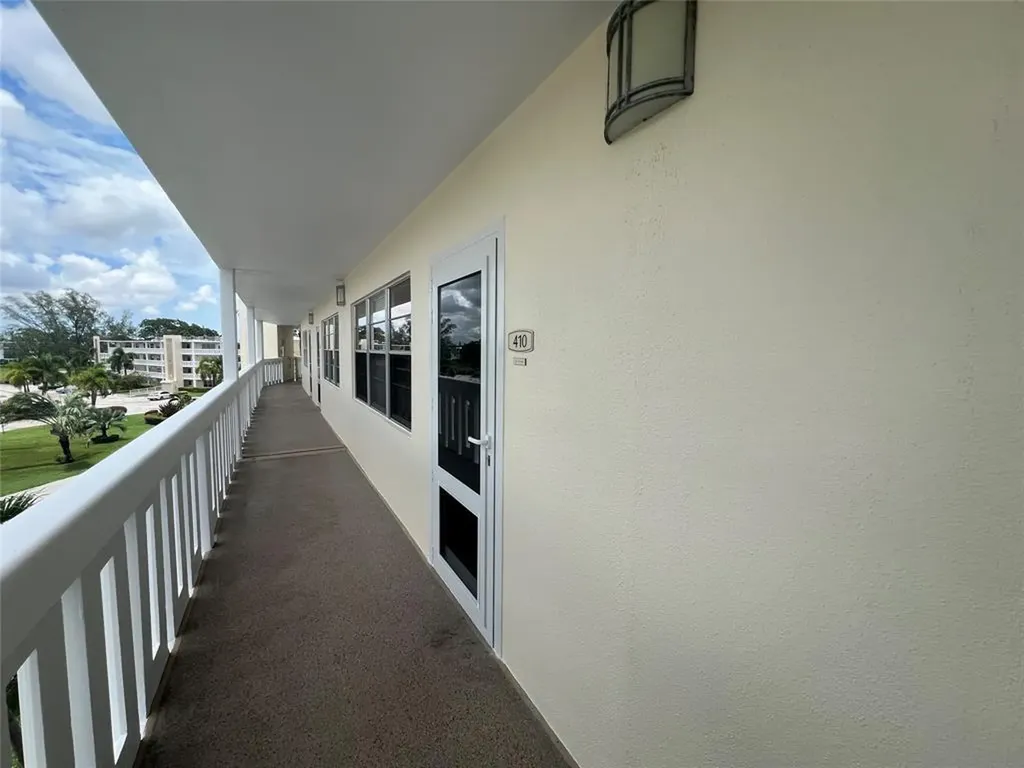 410 Grantham A Deerfield Beach FL 33442