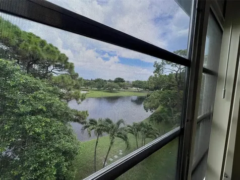 410 Grantham A Deerfield Beach FL 33442