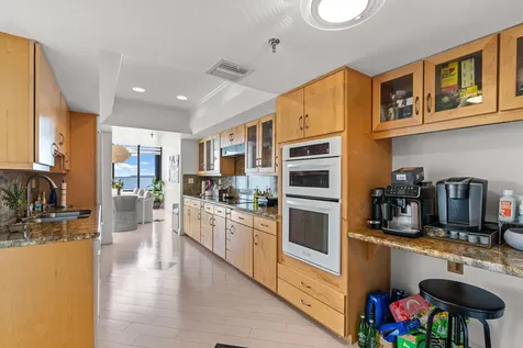 520 Brickell Key Drive Miami FL 33131