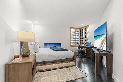 520 Brickell Key Drive Miami FL 33131