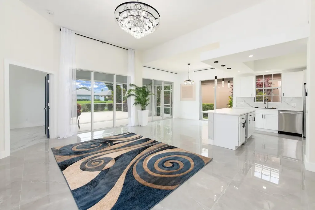 249 NW Bentley Circle Port St Lucie FL 34986