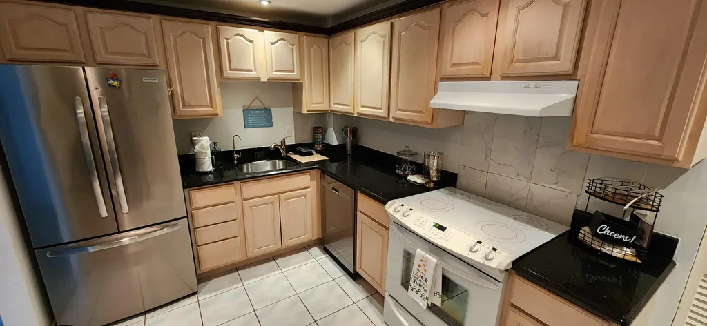 405 N Ocean Boulevard Pompano Beach FL 33062