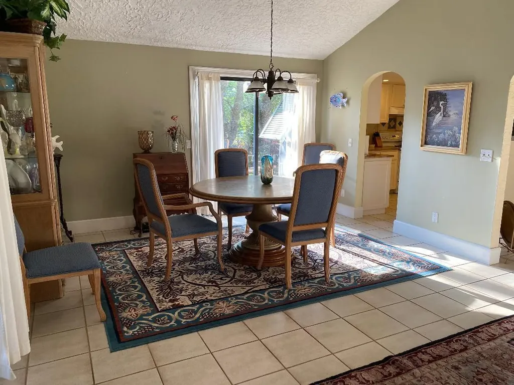 837 Seminole Lane Indian River Shores FL 32963