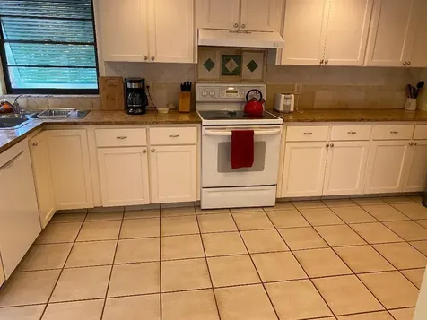 837 Seminole Lane Indian River Shores FL 32963