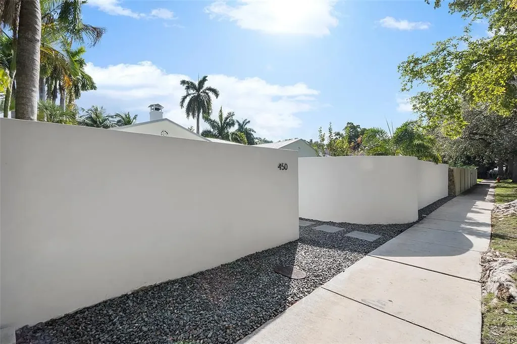 450 N Victoria Park Road Fort Lauderdale FL 33301