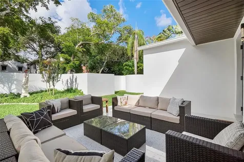 450 N Victoria Park Road Fort Lauderdale FL 33301