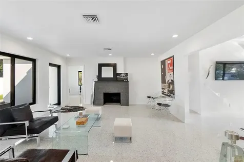 450 N Victoria Park Road Fort Lauderdale FL 33301