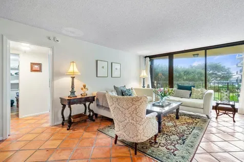 899 Jeffery Street Boca Raton FL 33487