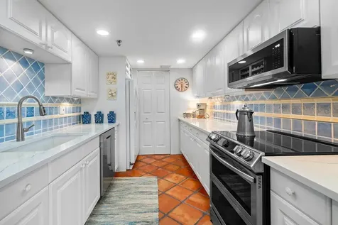 899 Jeffery Street Boca Raton FL 33487