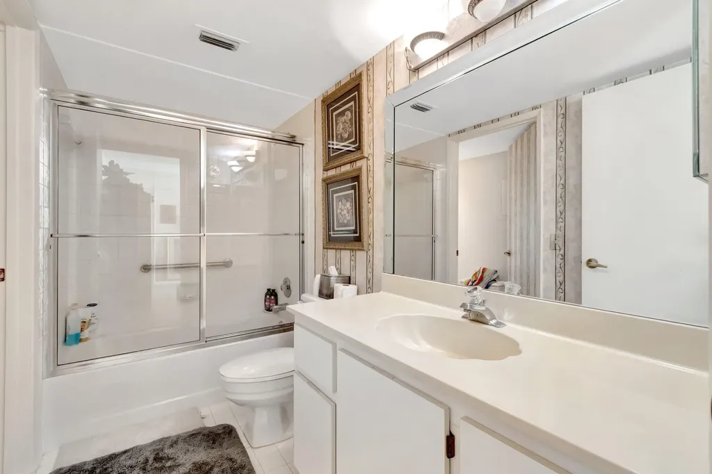 7280 Amberly Lane Delray Beach FL 33446