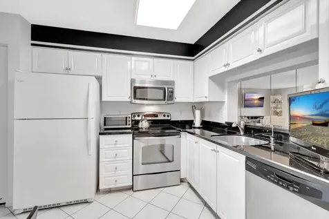 7280 Amberly Lane Delray Beach FL 33446
