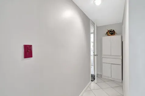 7280 Amberly Lane Delray Beach FL 33446