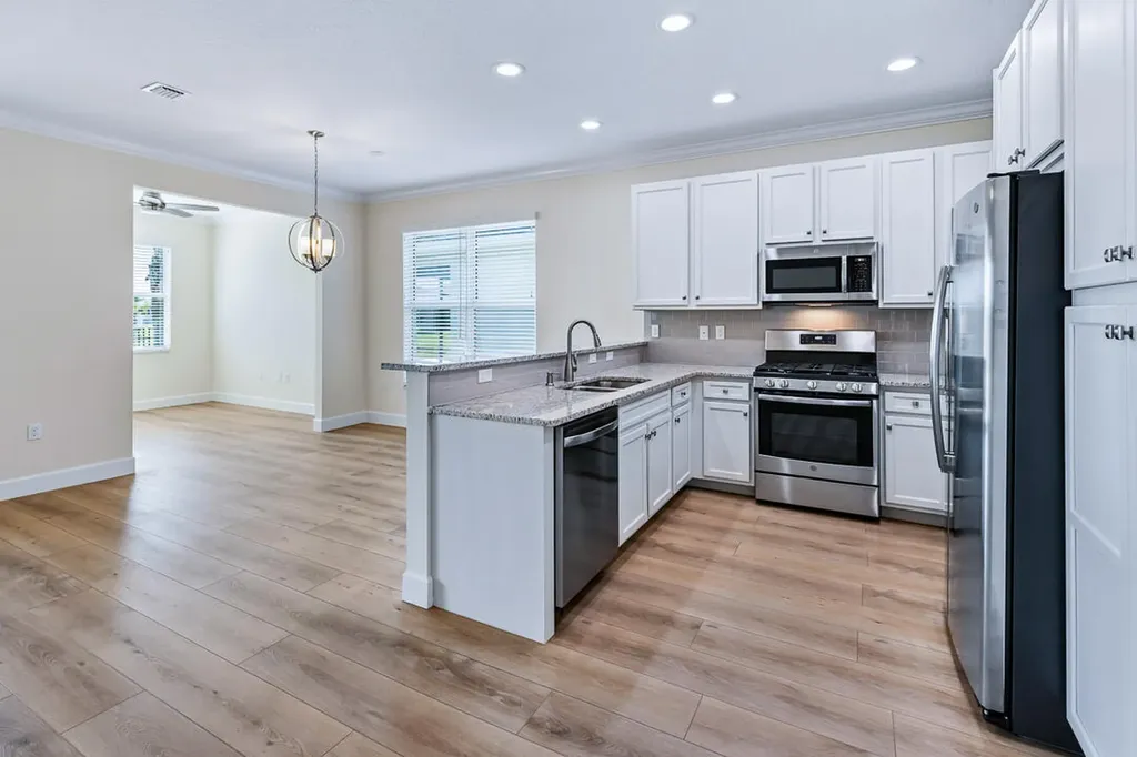 12186 SW Jasper Lake Way Port St Lucie FL 34987