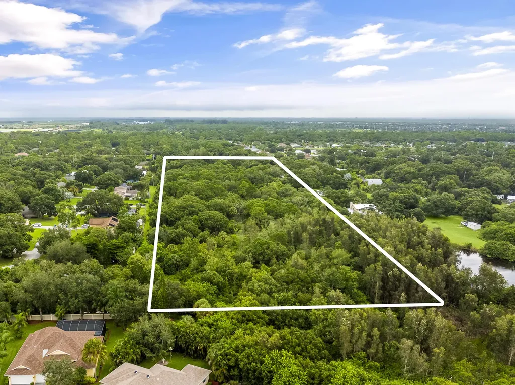 6145 45th Street Vero Beach FL 32967