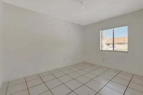 10323 W Boca Bend W Boca Raton FL 33428
